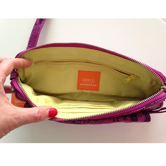 🎉2HP🎉 LATICO Raven Leather Snake Clutch CrossBody Handbag Hot Pink Magenta NWT - Picture 3 of 15